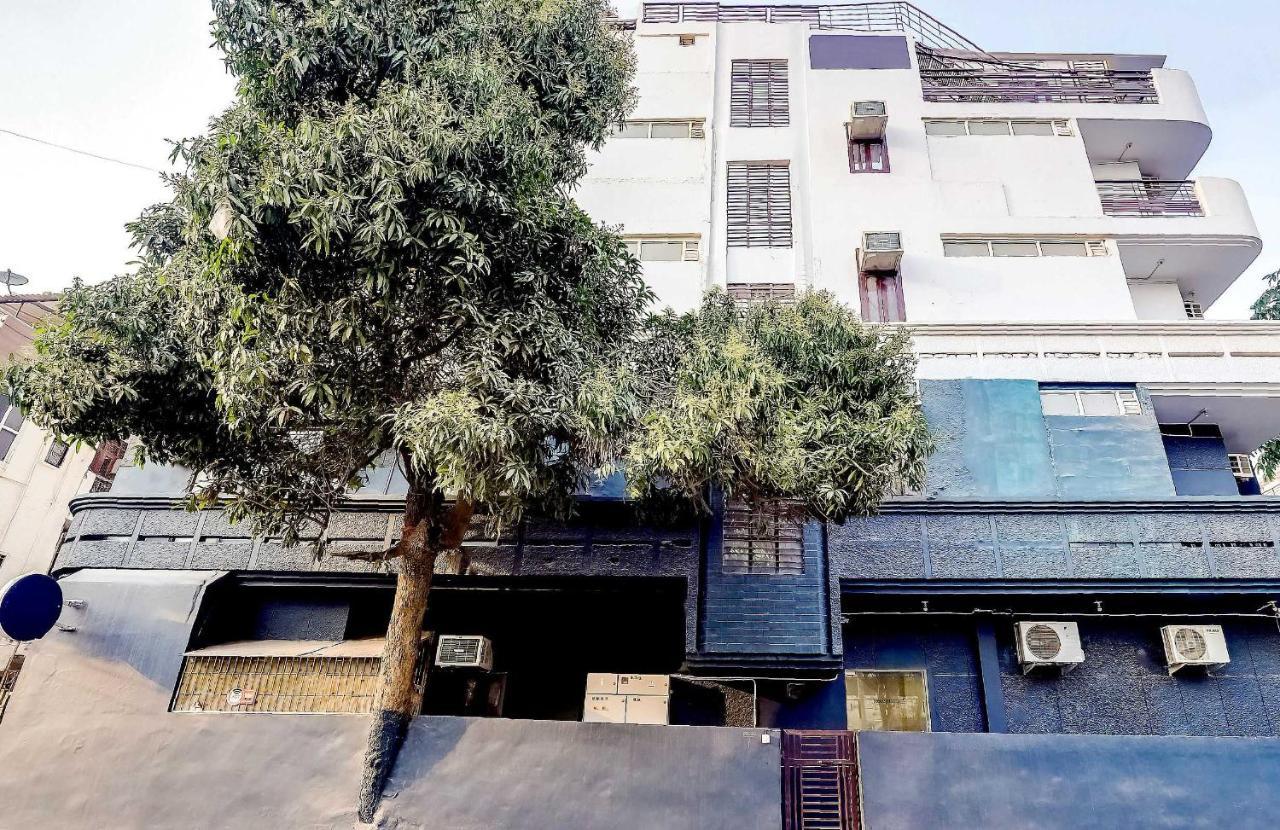 Collection O 71756 Hotel Silver Arrow Near Pacific Mall Tagore Garden Delhi Kültér fotó